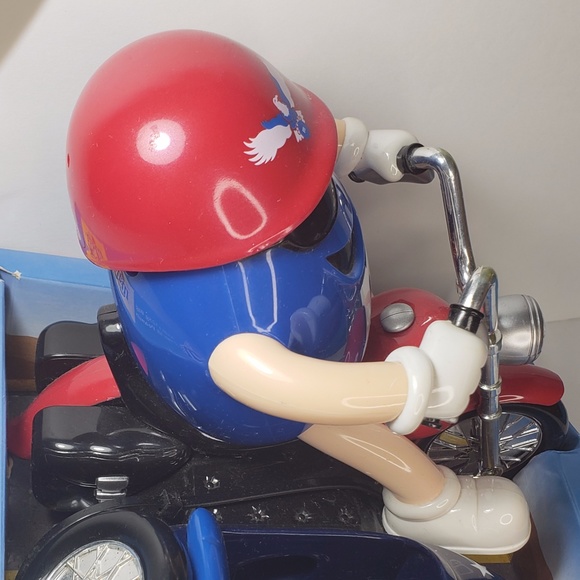 Blue M&M's Route 66 Motorbike Dispenser - Picture 5 of 10